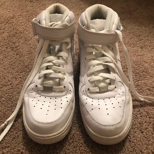 LIGHTLY worn high top AF1
